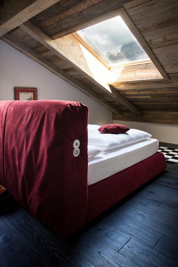 Romantik Hotel Turm Фіє Екстер'єр фото